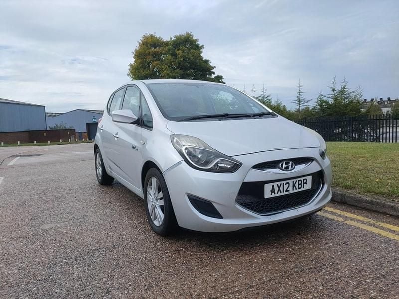 Silver Used 2012 Hyundai ix20 Active MPV | £1,150 (Fair price) - Image 1/4