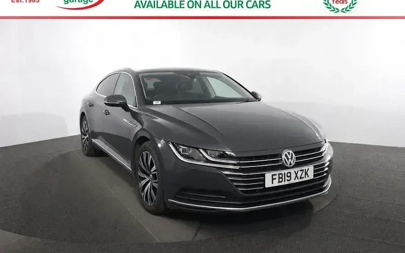 Used VW Arteon Elegance 150 HP (110 kW) 2018 Hatchback