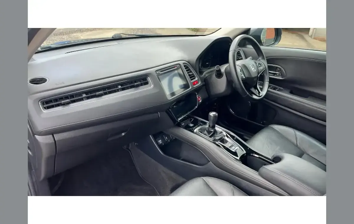 Used Honda HR-V EX 120 HP (88 kW) 2017 Grey SUV