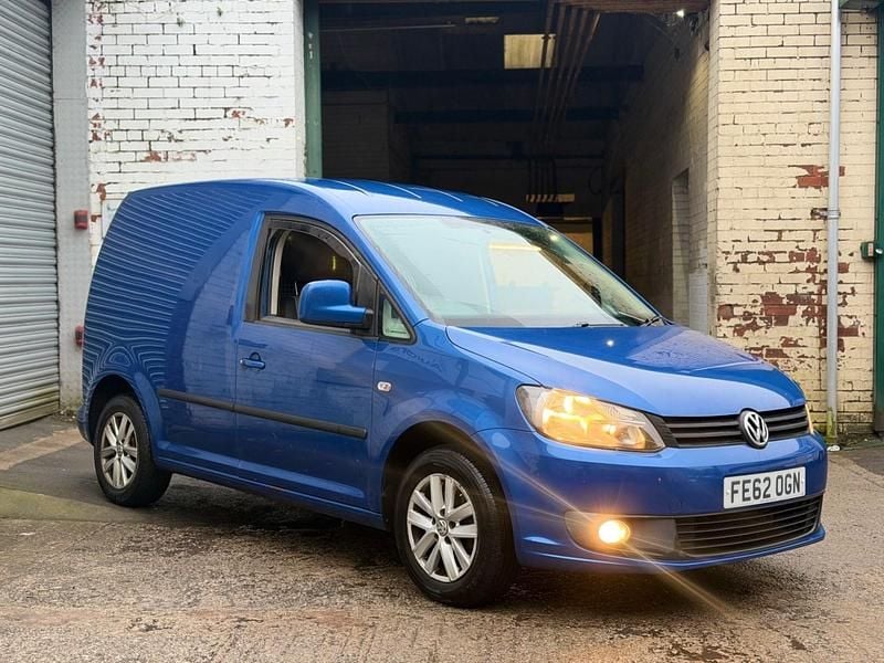 Used VW Caddy Highline 102 HP (75 kW) 2012 Blue MPV