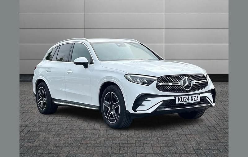 White Used 2024 Mercedes GLC300e AMG line SUV | £40,995 (Good price) - Image 1/4