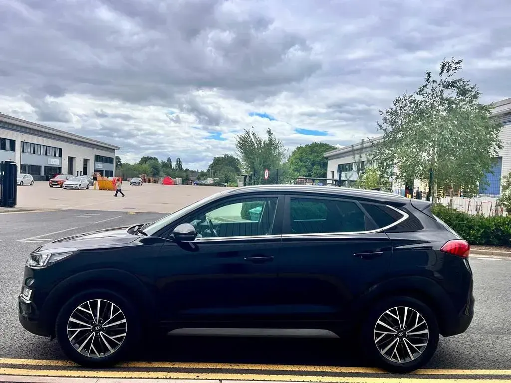 Used Hyundai Tucson Premium 136 HP (100 kW) 2019 Black SUV