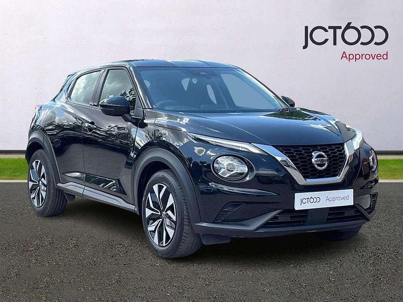 Black Used 2022 Nissan Juke Acenta SUV | £13,250 (Fair price) - Image 1/4