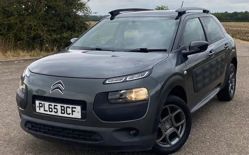 Used Citroën C4 Cactus Feel 82 HP (60 kW) 2016 Grey Hatchback