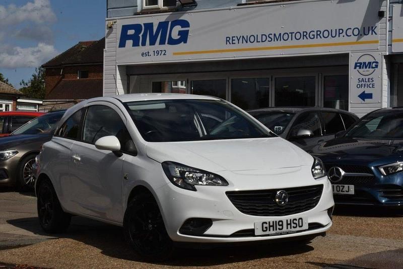 Used Vauxhall Corsa 75 HP (55 kW) 2019 White Hatchback