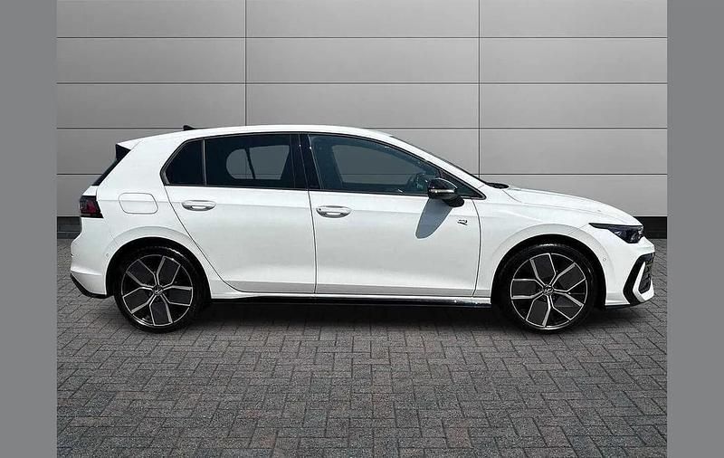 Used VW Golf VIII Black Edition 150 HP (110 kW) 2025 White Hatchback