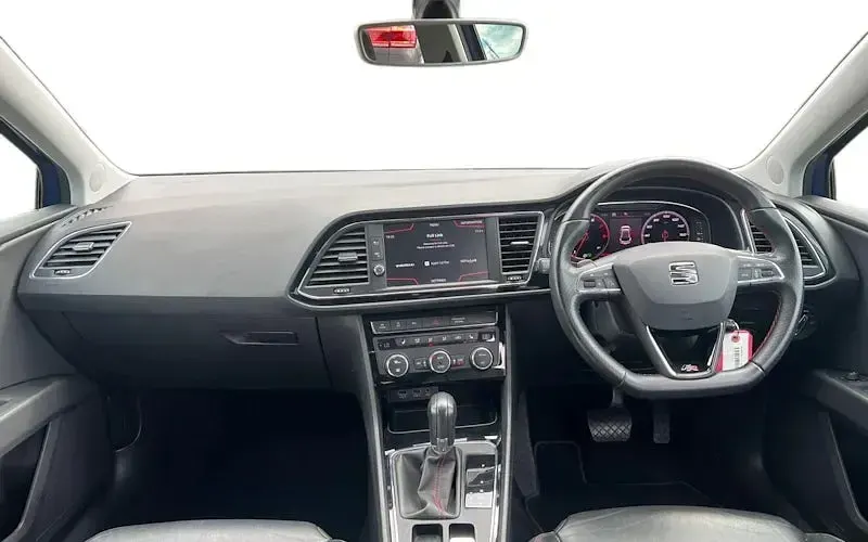Second-hand Seat Leon FR Sport 190 CP (139 kW) 2019 Albastru Hatchback