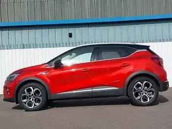 Used Renault Captur Techno 91 HP (66 kW) 2023 Red SUV