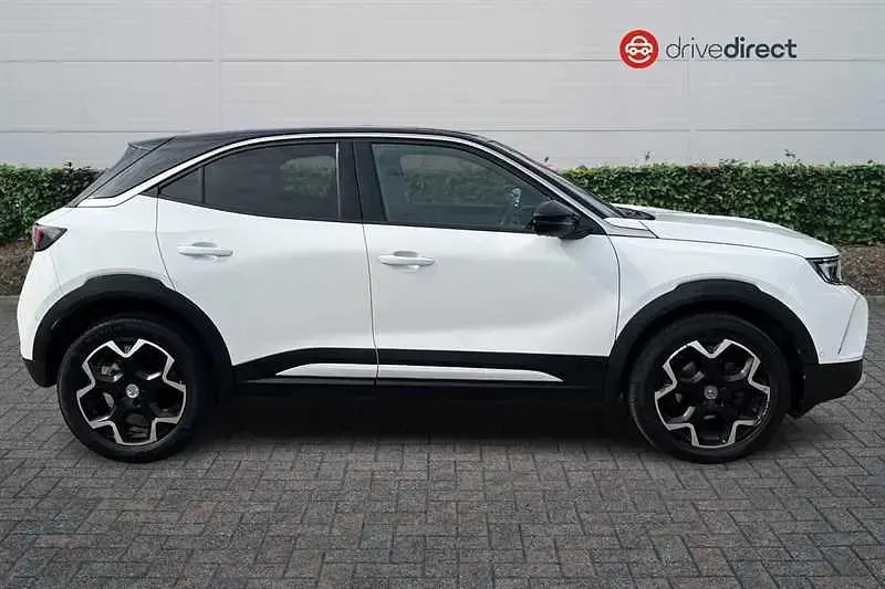 Second-hand Vauxhall Mokka Ultimate 130 CP (95 kW) 2023 Alb SUV