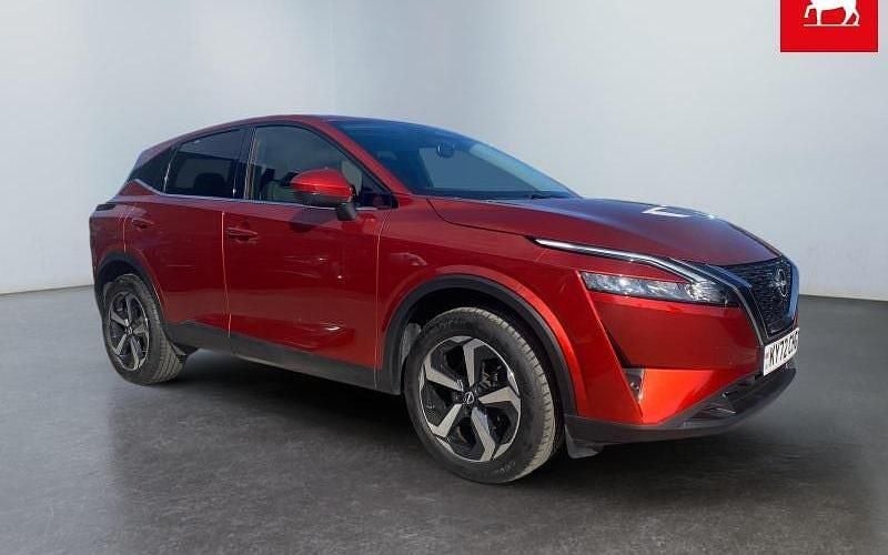 Red Used 2022 Nissan Qashqai N-Connecta SUV | £17,950 (Fair price) - Image 1/4