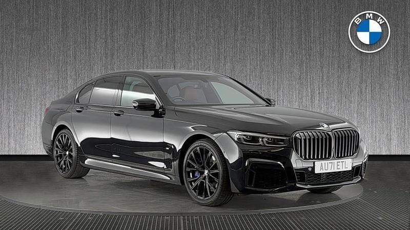 Used BMW 750 M Sport 523 HP (384 kW) 2021 Black Sedan
