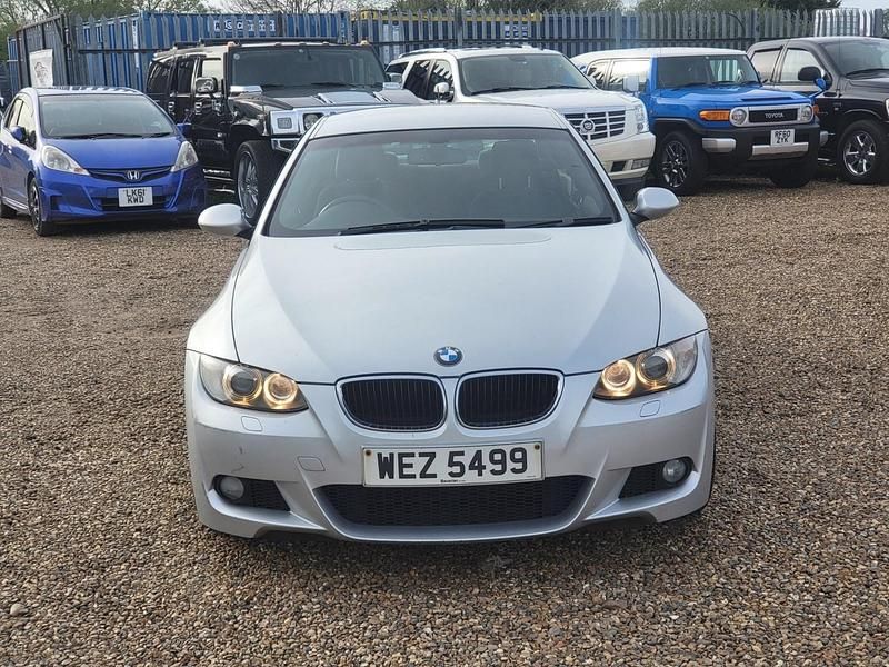Used BMW 320 M Sport 170 HP (125 kW) 2009 Silver Coupe