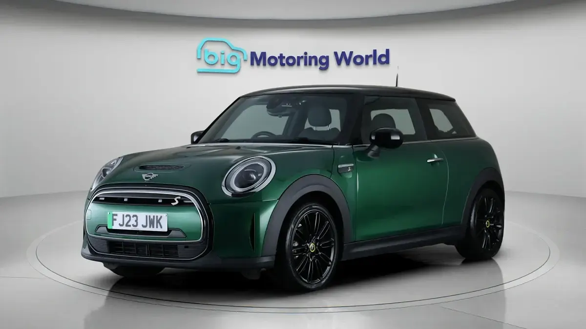 Used Mini Cooper SE Hatch 135 kW (184 HP) 2023 Hatchback