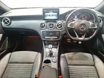 Used Mercedes A180 Executive 122 HP (89 kW) 2016 Red Hatchback