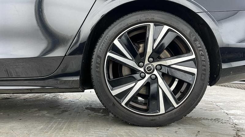 Used Volvo S90 R-Design 386 HP (283 kW) 2021 Onyx black Sedan