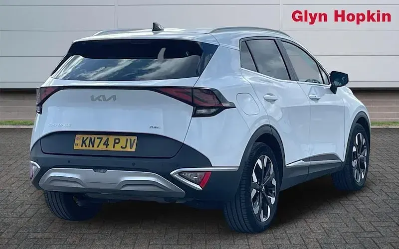 Used Kia Sportage 245 HP (180 kW) 2024 White SUV