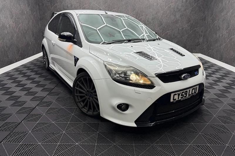 Used Ford Focus RS 2010 White Hatchback