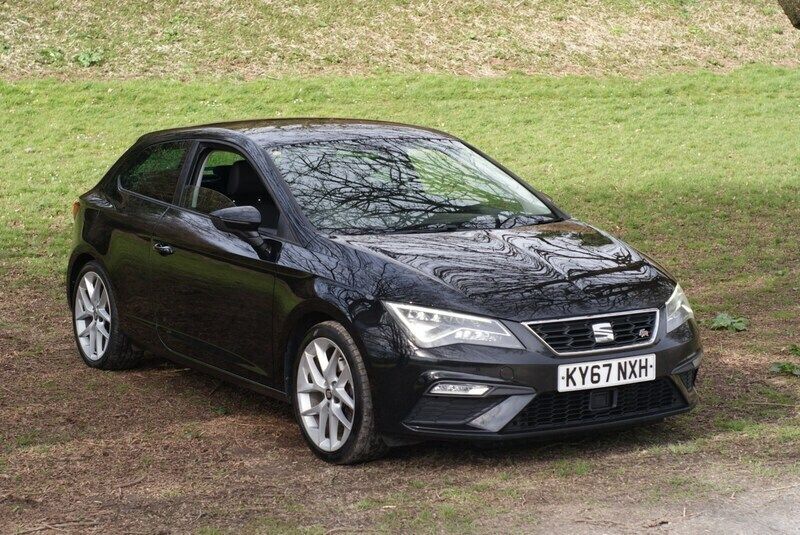 Black Used 2017 Seat Leon FR Hatchback | £8,495 (A bit pricey) - Image 1/4