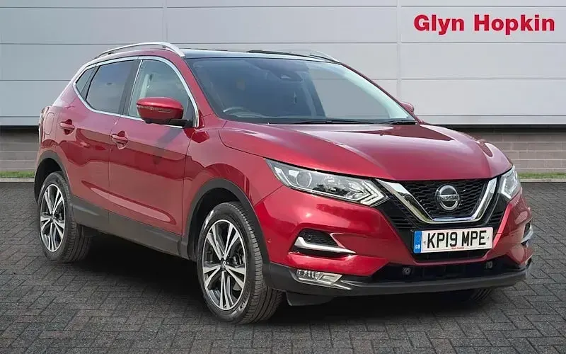 Used Nissan Qashqai N-Connecta 140 HP (102 kW) 2019 SUV