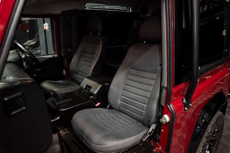 Used Land Rover Defender 2013 Red Hatchback