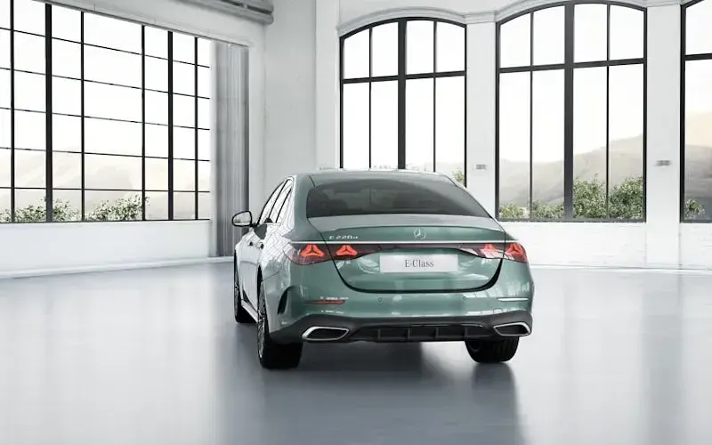 New Mercedes E220 Urban 197 HP (144 kW) 2026 Sedan