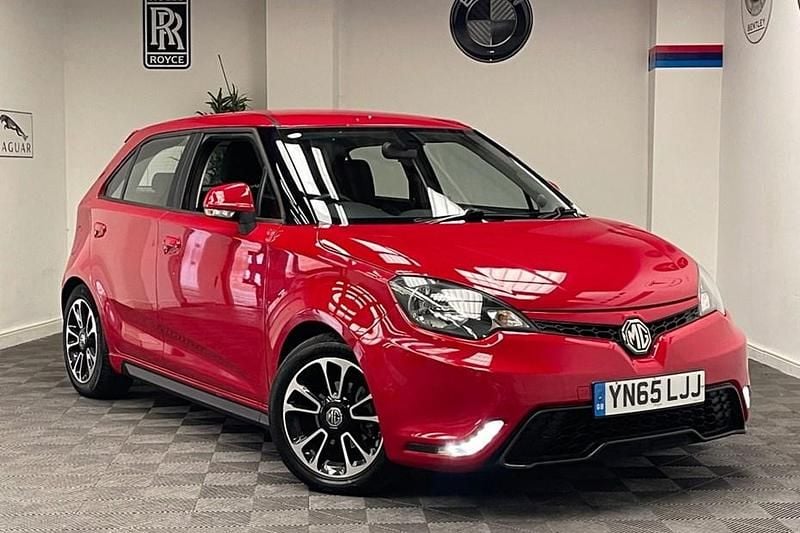 Red Used 2015 MG MG3 Hatchback | £3,195 (Super price) - Image 1/1