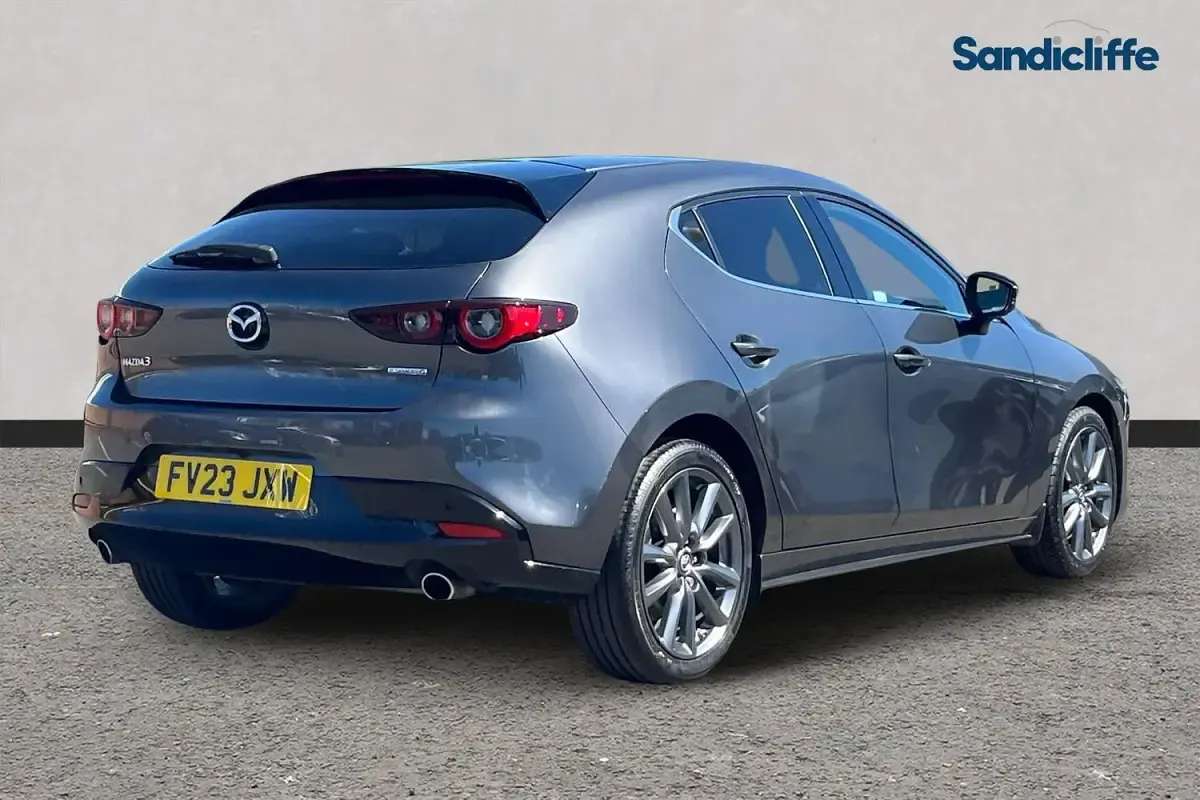 Used Mazda 3 Inclusive 122 HP (89 kW) 2022 Grey Hatchback