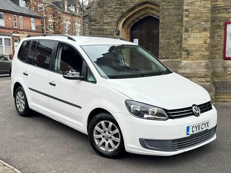 Used VW Touran S 105 HP (77 kW) 2011 White MPV