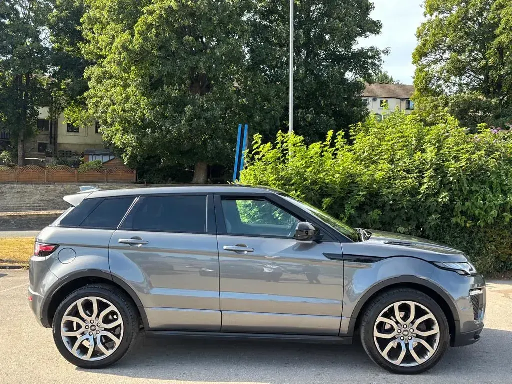 Used Land Rover Range Rover evoque HSE Dynamic 180 HP (132 kW) 2015 Grey SUV
