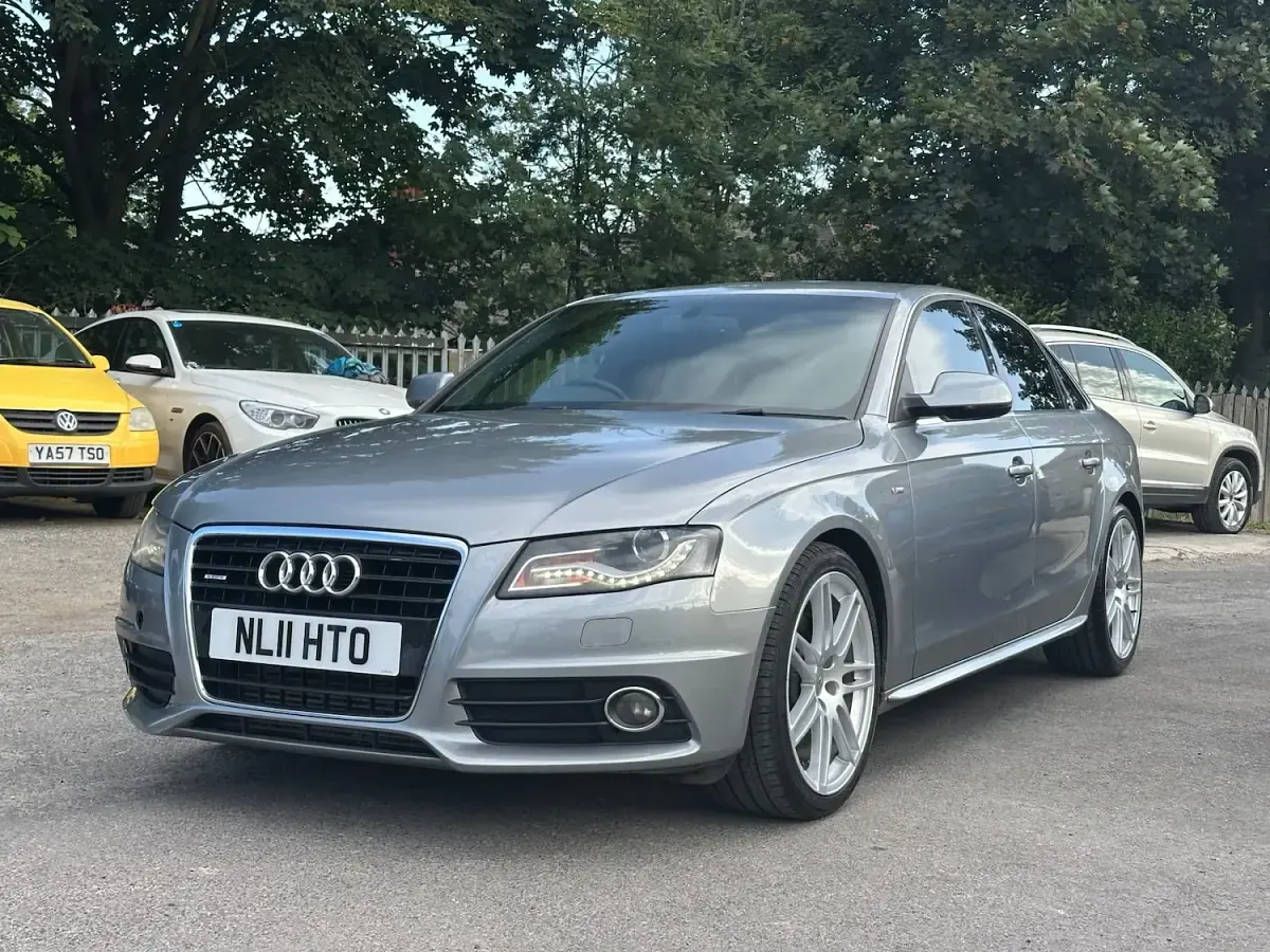 Used Audi A4 S-Line 236 HP (173 kW) 2011 Grey Sedan
