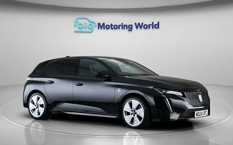 Used Peugeot 308 GT 180 HP (132 kW) 2024 Black Hatchback