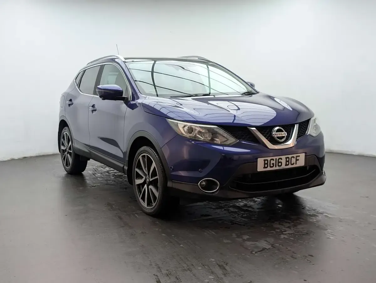 Used Nissan Qashqai Tekna 2016 Blue SUV