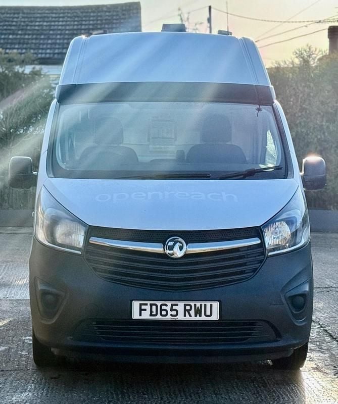 Used Vauxhall Vivaro S 2016 White