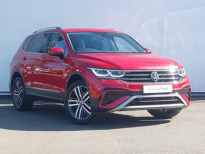 Red Used 2023 VW Tiguan Allspace R-line SUV | £28,998 (Fair price) - Image 1/4