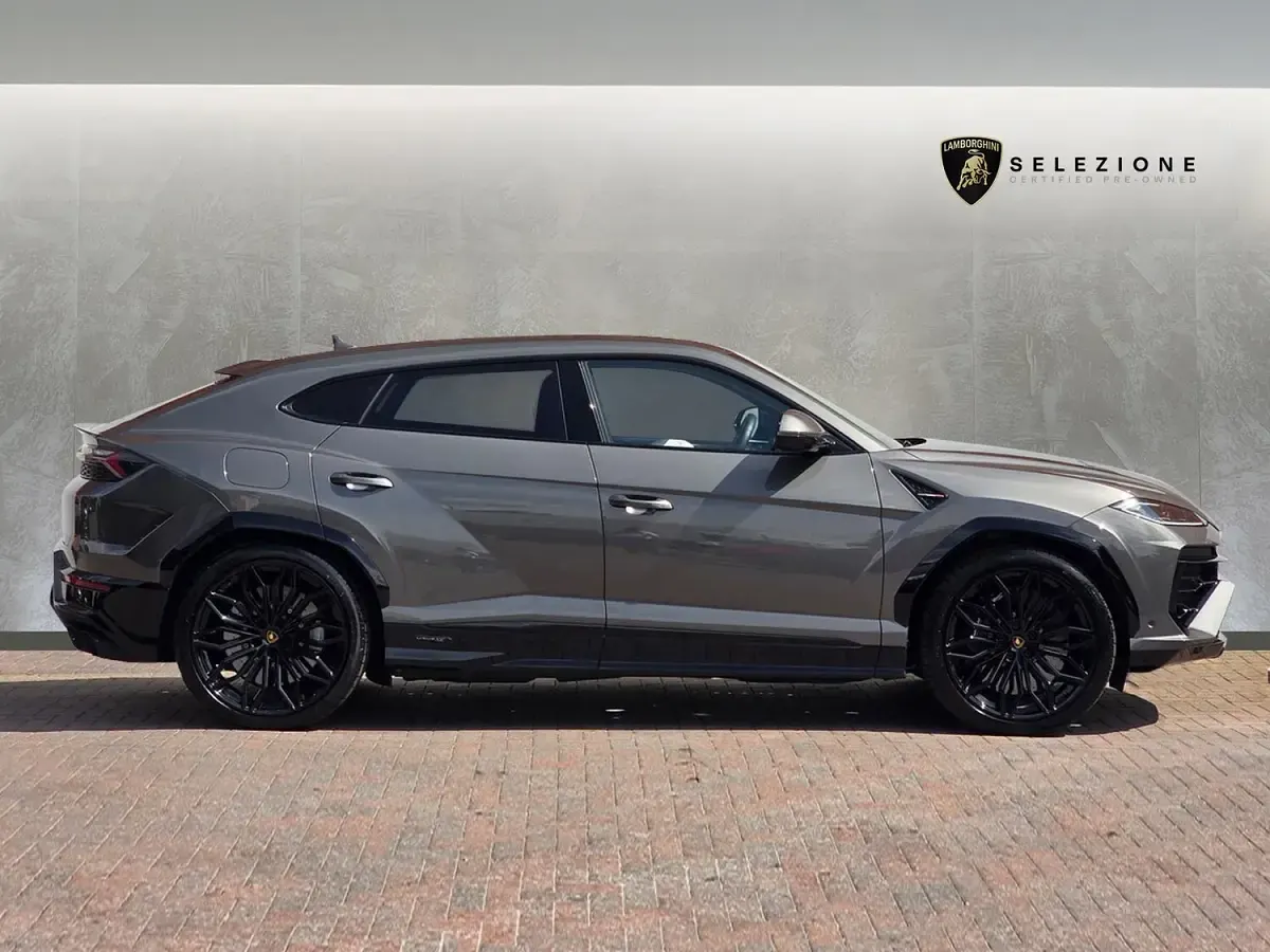 Used Lamborghini Urus 2025 Grey SUV