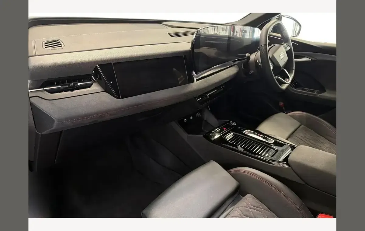 Used Audi Q6 e-tron Comfort 185 kW (252 HP) 2026 Grey SUV