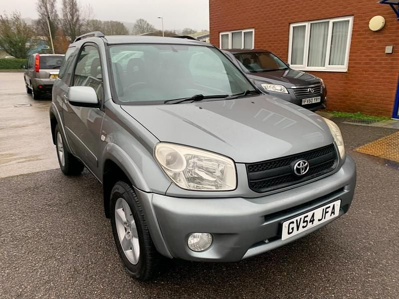 Used Toyota RAV4 147 HP (108 kW) 2004 Green SUV