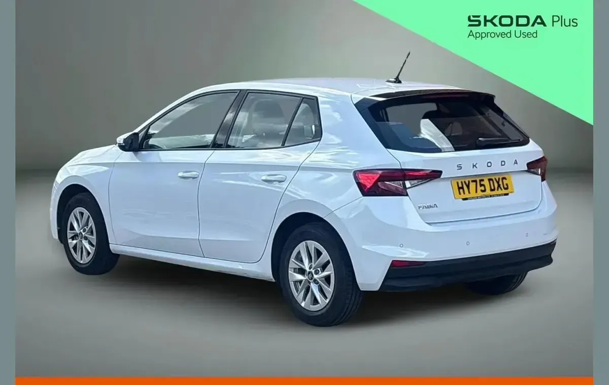 Used Skoda Fabia SE 94 HP (69 kW) 2025 Moon white metallic Hatchback