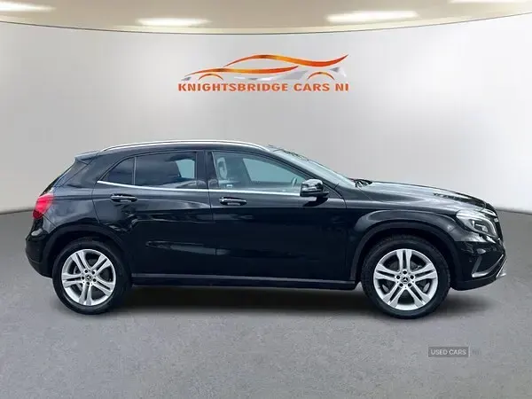 Used Mercedes GLA200 Premium 2016 Black SUV