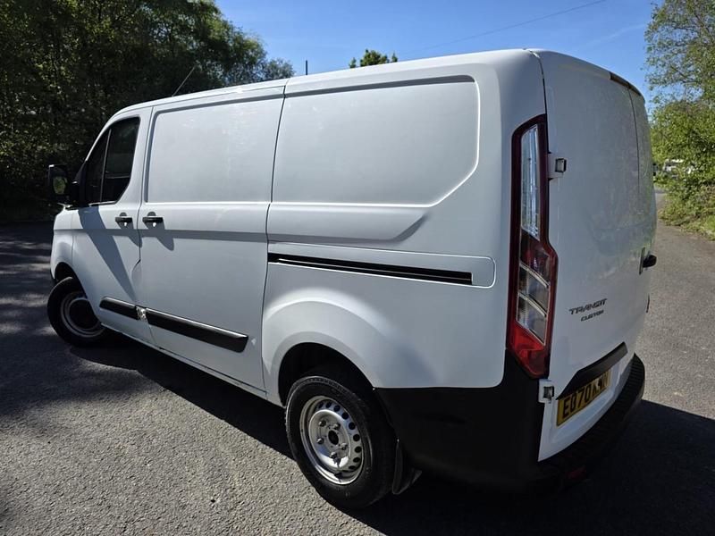 Begagnad Ford Transit Custom 105 HK (77 kW) 2020 Vit Van