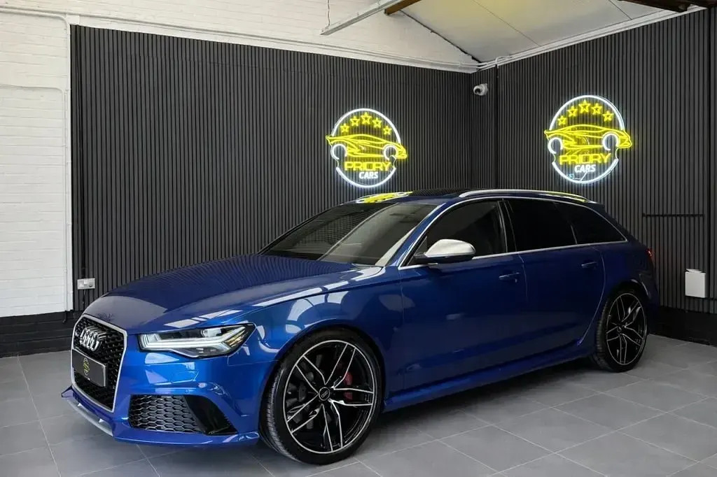 Usado Audi RS6 Design 560 CV (411 kW) 2015 Azul Familiar