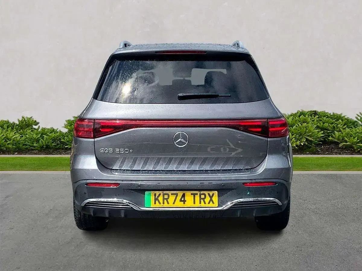 Used Mercedes EQB250+ Executive 139 kW (190 HP) 2024 Grey SUV