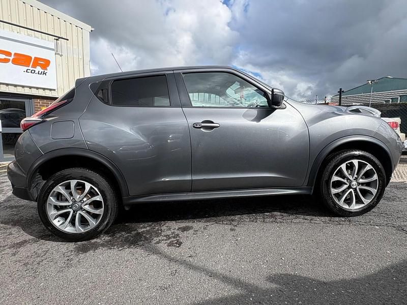 Used Nissan Juke Tekna 110 HP (80 kW) 2016 Grey SUV