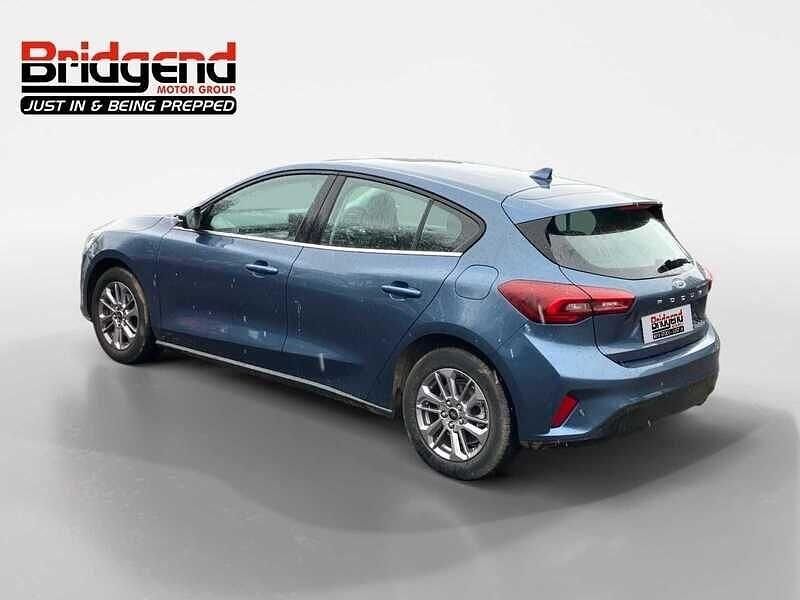 Used Ford Focus Titanium 2023 Blue Hatchback