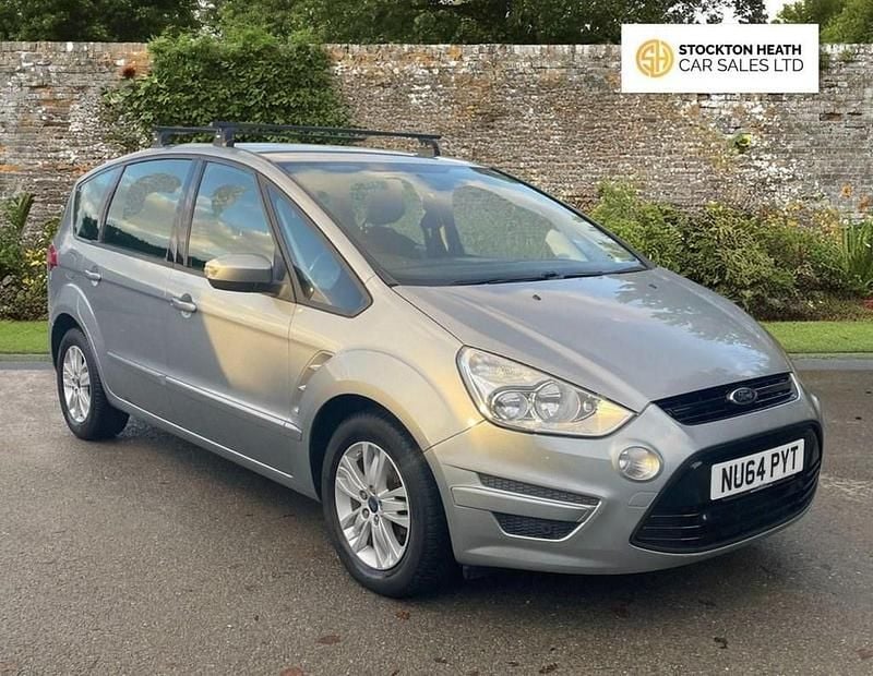 Silver Used 2014 Ford S-MAX Zetec MPV | £5,350 (Good price) - Image 1/4