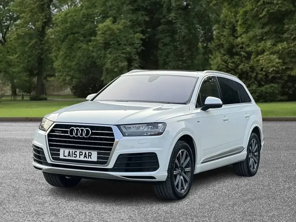 Used Audi Q7 S-Line 272 HP (200 kW) 2015 White SUV
