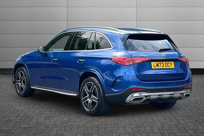 Used Mercedes GLC220 AMG line 217 HP (159 kW) 2023 Spectral blue SUV