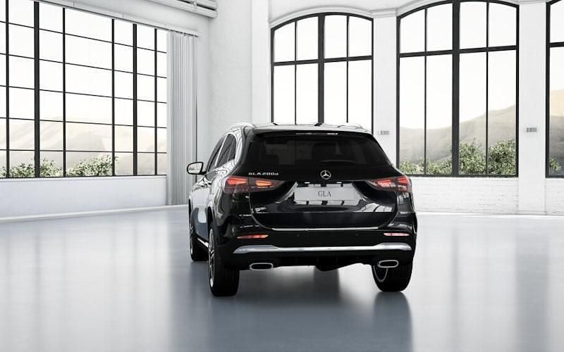 New Mercedes GLA200 Executive 150 HP (110 kW) 2026 SUV