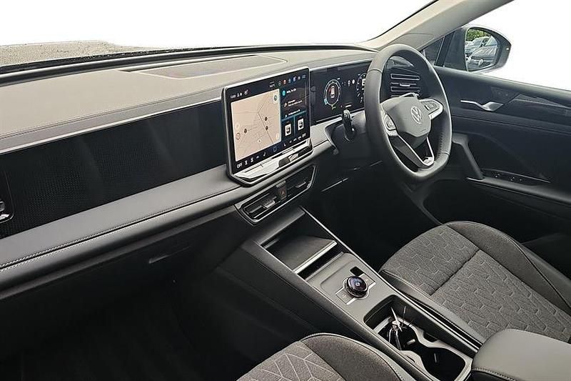 Used VW Tiguan Match 150 HP (110 kW) 2025 Grenadilla black SUV