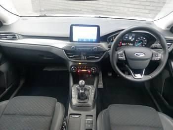 Used Ford Focus Titanium X 125 HP (91 kW) 2018 White Hatchback